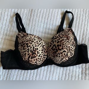 Torrid 42B Cheetah print w/black lace detail